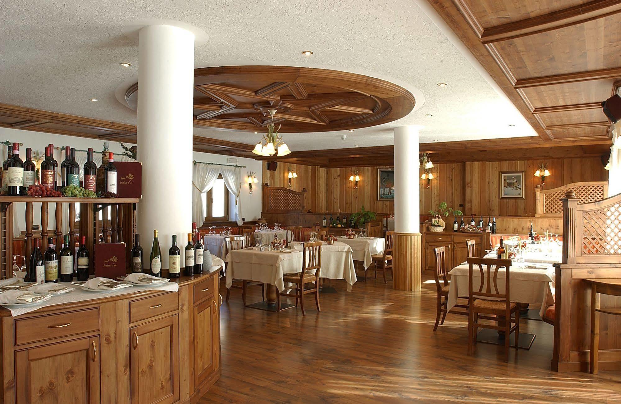 Hotel Bouton D'Or Cogne Buitenkant foto